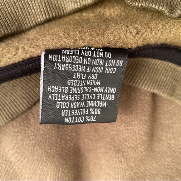 WT02 olive crew neck pullover sweatshirt M - Picture 3 of 5